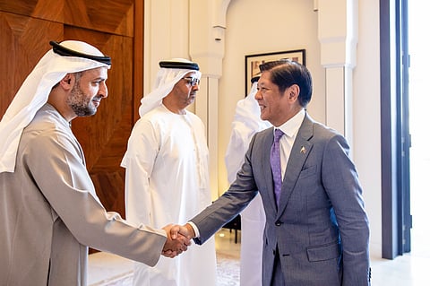 Golden moment On the 50th anniversary of both countries’ diplomatic relations, His Highness Sheikh Mohamed bin Zayed Al Nahyan, UAE President, welcomes President Ferdinand Marcos Jr., noted as the first Filipino head of state to visit the United Arab Emirates in more than 15 years, to Abu Dhabi during his one-day working visit in the UAE on 26 November.