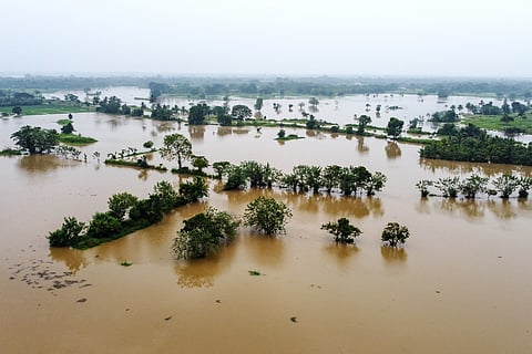 Area of Puttalam, Sri Lanka lies partially submerged in floodwater as cyclone ‘Fengal’ is forecast to make landfall in the city. Sri Lankan rescuers have recovered the drowned corpses of six children, taking the number killed in torrential rains to 12, as the powerful but slow-moving storm headed towards India.