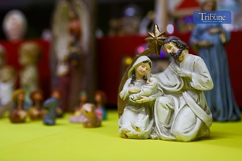 More than 350 miniature nativity scenes are on display at the "Belinismo sa Pamantasan: Showcase of Sir Sonny's Nativity Collection from Around the World" exhibit at Pamantasan ng Lungsod ng Maynila in Intramuros, Manila, on Monday, 2 December 2024.
Collector Sonny says he began collecting nativity sets in 2010 during a trip to Italy. Since then, he has amassed pieces from around the globe, including works by student artists from the university.