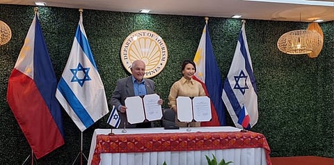 Signing of the joint declaration between Israel's Minister of Tourism Haim Katz and Philippines Department of Tourism (DoT) Secretary, Christina Garcia Frasco.