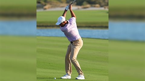 Scottie Scheffler fires a bogey-free eight-under par 64 to post a two-shot lead in the second round of the Hero World Challenge.