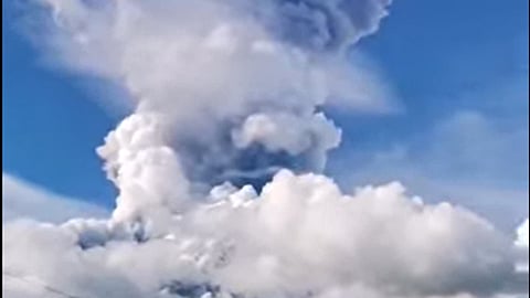 The eruption of Kanlaon Volcano this Monday, 9 September