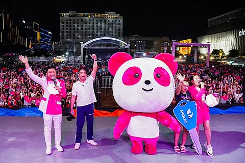 At the foodpanda PAUtastic event, George Royeca, CEO of Angkas (second from left) highlighted the pivotal moment in the industry to focus on supporting riders and acknowledging their hard work and dedication.