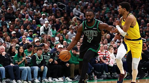 Brown powers Celtics to victory, ending their losing run