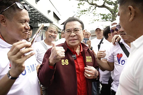 Manong Chavit Singson forged strong connections with Pinoys across the country during his many engagements and events.