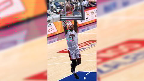 JAMIE Malonzo punctuates his return to Barangay Ginebra with an emphatic dunk during their 86-63 win over Blackwater.