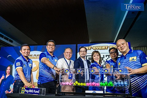 VP Florencio Galang Jr., DCEO Benjamin Felix Jr., DMW Asec. Venecio Legaspi, Acting DCEO Atty. Marcial Pimentel Jr., Trustees Maria Lourdes Velarde, Gregorio Montenegro, and Abraham Siu posed for a photo opp during the launch of Pag-IBIG 1 PLUS 1 Raffle Promo in City Garden Grand Hotel in Makati City on 30 January 2025. This initiative encourages members to become "PagIBIGfluencers" by helping register OFWs and Informal Sector workers, with a chance to win prizes of up to P500,000 in the Grand Draw.