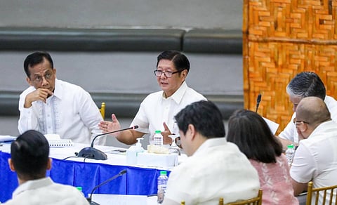PRESIDENT Ferdinand R. Marcos Jr. ordered the Department of Transportation to communicate closely with local government units in the implementation of important transportation and connectivity projects. The President’s meeting with the Regional Development Council of Central Visayas, is the first of the President’s on-ground RDC meetings.