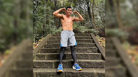 WBC champion Melvin Jerusalem puts on quality work while doing conditioning training in Nagoya.