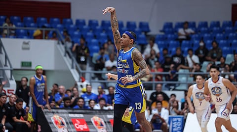 Hotshots ship Abueva to NorthPort