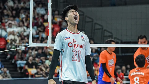 All eyes will be on Louie Ramirez and Cignal when they defend their title in the 2025 Spikers’ Turf Open Conference starting Friday.