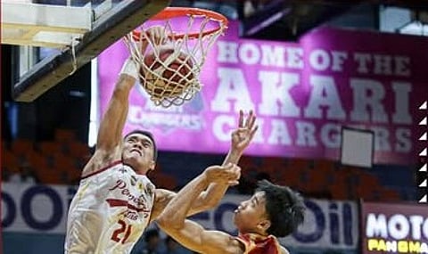 Junior Altas wax hot early