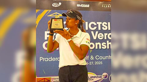 Samantha Bruce kisses the championship trophy after winning the ICTSI Ladies Pradera Verde Championship at Pinatubo course in Lubao, Pampanga on Wednesday.