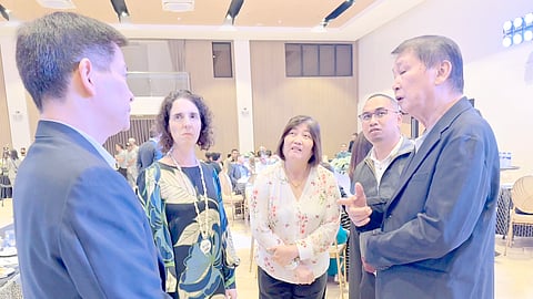 HER Excellency Dr. Catherine McIntosh (second from left) and delegates from the New Zealand Embassy, witness Wednesday the launch of Bataeño Pass which is described by Bataan Governor Joet Garcia (left) as game changer.