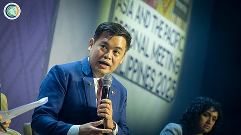 CCC vice chairperson and executive director Secretary Robert E.A. Borje