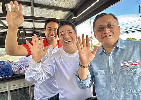 Go, Revillame bring ‘Wow’ factor to QC in pro-poor motorcade