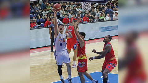 Calvin Oftana fills the void created by Jayson Castro’s absence to lead TNT Tropang Giga to a 93-85 win over Rain or Shine in Game 4 of the PBA Commissioner’s Cup best-of-seven semifinal series.
