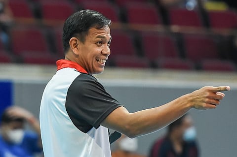 Head coach Shaq delos Santos insists that it would be better for Cignal to make the next stage of the PVL All-Filipino Conference than drool over its next draft prospects.