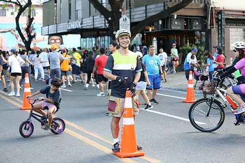 Marikina City residents enjoy a vibrant, car-free Gil Fernando Avenue every Sunday, embracing biking, jogging, and community activities in the city’s latest move toward Car-Free Sundays.