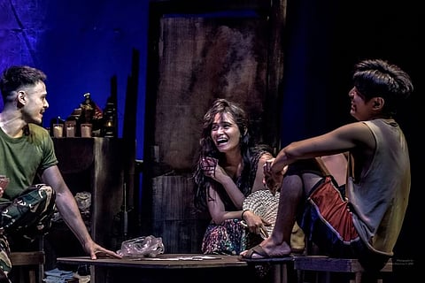 Set in 1993 Marag Valley, a real-life no man’s land and battleground between the New People’s Army and the Philippine military in the ‘90s, the play introduces three fictional characters: husband and wife Emma and Nardo (Elora Españo and Ross Pesigan) and their unconventional friendship with a soldier, Joel (Martin del Rosario).