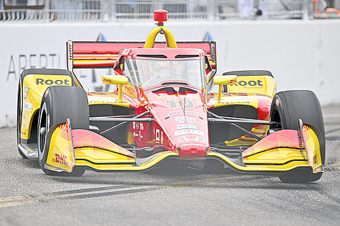 Alex Palou powers through the streets of St. Petersburg at the NTT INDYCAR Firestone Grand Prix.