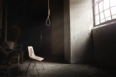 Heartbroken woman unalive self