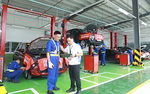 The new Toyota five-year warranty adds up to two years, or 40,000 km if customers meet PMS requirements.