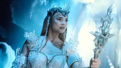 Mitena, as portrayed by Rhian Ramons in the new generation of Sang’gres.
