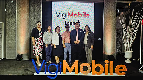Department of Nutrition and Dietetics chair assistant professor Kathleen Cruzada, SSAS chair associate professor Wennielyn Fajilan, PhD, Center for Drug Regulation and Research director IV Maria Cecilia Matienzo, Pharmacovigilance Section head Mark Ryann Lirasan, FDA Philippines director general Dr. Samuel Zacate and professor Amalia Castro, LPT, PhD.