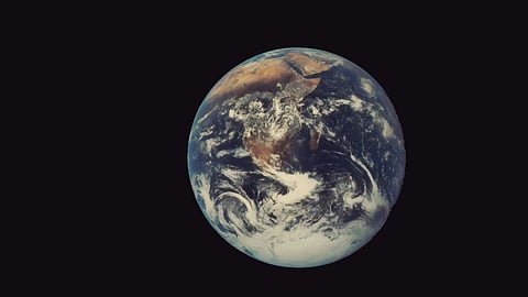 Switching lights off 60 minutes once a year actually helps fight the climate crisis and address the drastic loss of diversity of life on Earth.