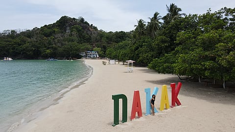 Dakak Resort