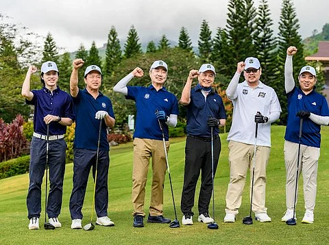 NATIONAL University chairman Hans Sy (middle) leads the 2nd Founder’s Cup Golf Cup Tournament on Friday at the Tagaytay Midlands Golf Club in Tagaytay City. Joining Sy in the one-day event that aims to raise funds for the school’s athletic program are Chris Ocier, Willy Ocier, Jerry Tiu, Harvey Sy and Ruper Consunji.