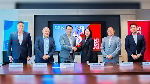 SM’s retail loyalty program SMAC partnered with AirAsia rewards to enhance the shopping and travel experiences of its members. The deal was forged among (from left) John Patrick Cua, chief operating officer, SMAC; Jonathan Ng, chief finance officer, SM Retail; Herson Sy, executive director, SM Group; Nicole Tan, chief business officer, AirAsia rewards; Ricky Isla, chief executive officer, AirAsia Philippines and Leong Diyao, regional head of rewards partnerships, AirAsia Rewards.