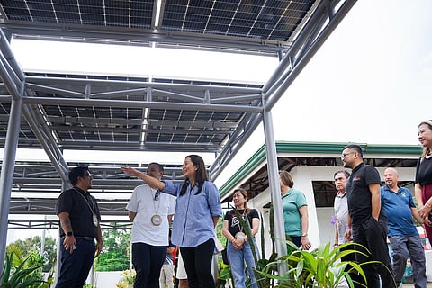 Paranas Mayor Eunice Babalcon leads the inauguration of the solar panels as the municipality fully transitions its energy requirement away from the main electricity grid.