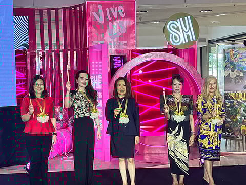 In celebration of Women's Month, the Zonta Club of Makati and Environs, in partnership with SM Supermalls and China Bank, proudly presents the 'Sining Filipina: Her Earth, Her Future — Women at the Forefront of Sustainability' awarding ceremony and exhibit at SM Aura. (From left) Chinabank Executive Vice President Ollie Palanca, ZCME President Joanne Zapanta-Andrada, Chairperson and President of SM Hotels and Conventions Corporation Elizabeth T. Sy, Madame Endo Akiko, and Madame Roswitha Brieger.