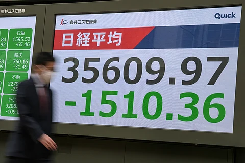 Tariff scare Electronic board displays the numbers on the Tokyo Stock Exchange, showing the market falling over four percent in early afternoon trading amid regional jitters on the trade offensive of US President Donald Trump.