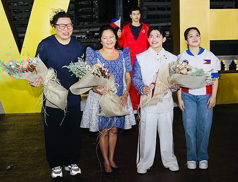 Designer Avel Bacudio, First Lady Liza Araneta Marcos, Carlos Yulo and Marijah Bacudio Zaballa.