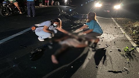 Teenage rider crashes to death