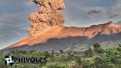 The 'explosive' eruption of Kanlaon Volcano on Tuesday morning, 8 April 2025
