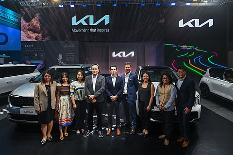 SHOWN are: (from right) Dino Obias, chief marketing officer of ACMobility; Sharyn Jacobsen, chief finance officer of ACMobility; Dana Uson, head of Strategy of ACMobility; Toti Zara, head of Retail & Distribution of ACMobility; Jaime Zobel de Ayala, CEO of ACMobility; Brian Buendia, chief operating officer of Kia Philippines, Carla Buencamino, head of Mobility Infrastructure of ACMobility; Ariane Nava, chief people officer of ACMobility; and Rizza Factor, chief information officer of ACMobility.