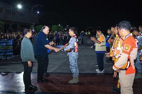 HEROES WELCOME. Defense Secretary Gilbert Teodoro, on Monday, 14 April leads the arrival honors for the Philippine Inter-Agency Humanitarian Contingent deployed to aid Myanmar after the devastating magnitude 7.7 earthquake which claimed over 3,600 lives.