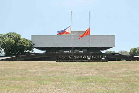 THE Philippine flag flutters at half-mast on the grounds of the Cultural Center of the Philippines in Pasay City, captured on Holy Friday, a solemn tribute to National Artist Nora Aunor, who passed away just two days earlier. A towering figure in Philippine cinema, Aunor — beloved as the ‘Superstar’ — left behind a legacy that shaped generations. Her seven-decade career in film and broadcast arts came to a close at age 71, but her voice, her artistry and her impact will echo far beyond her final curtain call.