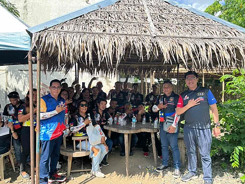 Back to the roots Kaunlad Pinoy #133 first nominee Kuya Choi reconnects with longtime NegoNation members in Davao City — a heartfelt visit that reaffirms the group’s commitment to grassroots entrepreneurship and the communities that inspired their movement long before politics came into play.