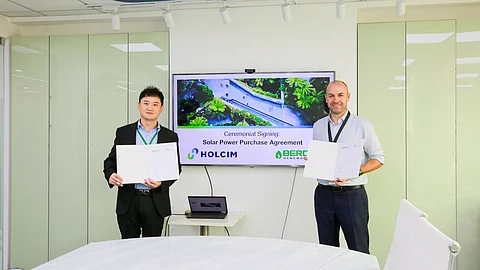 In-Photo (L-R): Patrick Zhu, Co-founder and President of Berde Renewables, Inc., and Nicolas George, President and CEO of Holcim, showed the sealed agreement in the expansion of their partnership for renewable energy projects in Davao City and Misamis Oriental.
Philippines.