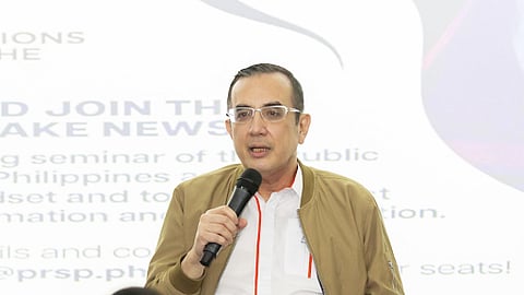 Meralco exec Manong Joe calls on PR pros to fight fake news