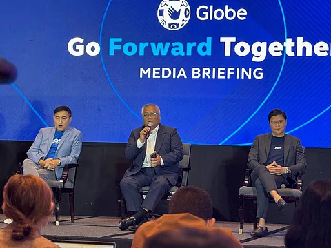 L-R: Globe Chief Commercial Officer Darius Delgado, Globe President and Chief Executive Officer Carl Raymond Cruz, and Globe Chief Financial Officer Carlo Puno.