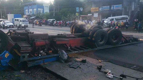 Truck driver killeda at MisOr road mishap