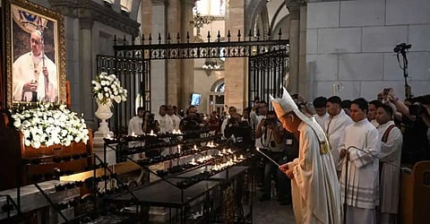 Manila mourns Pope Francis passing