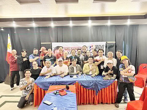 KAUNLAD Pinoy (#133) nominee Kuya Choi (seated, second from right) is seen here surrounded by passionate supporters in Davao, following his impactful visit to Mindanao’s premier city.