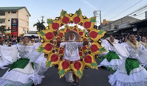 An onion-inspired prop during the street parade.
